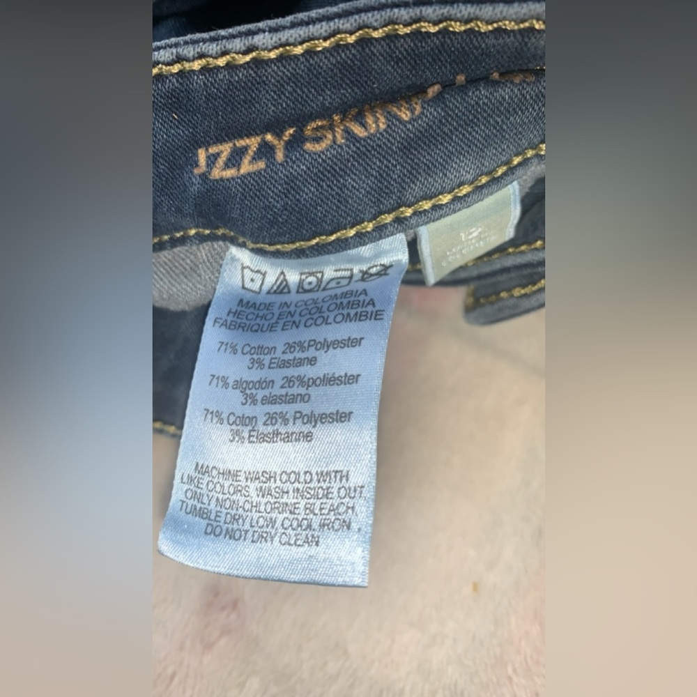 Jeans - Picture 3 of 4